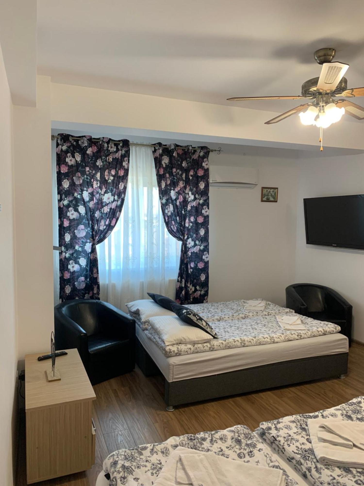 Criss Home Bulevard Alba Iulia Luaran gambar