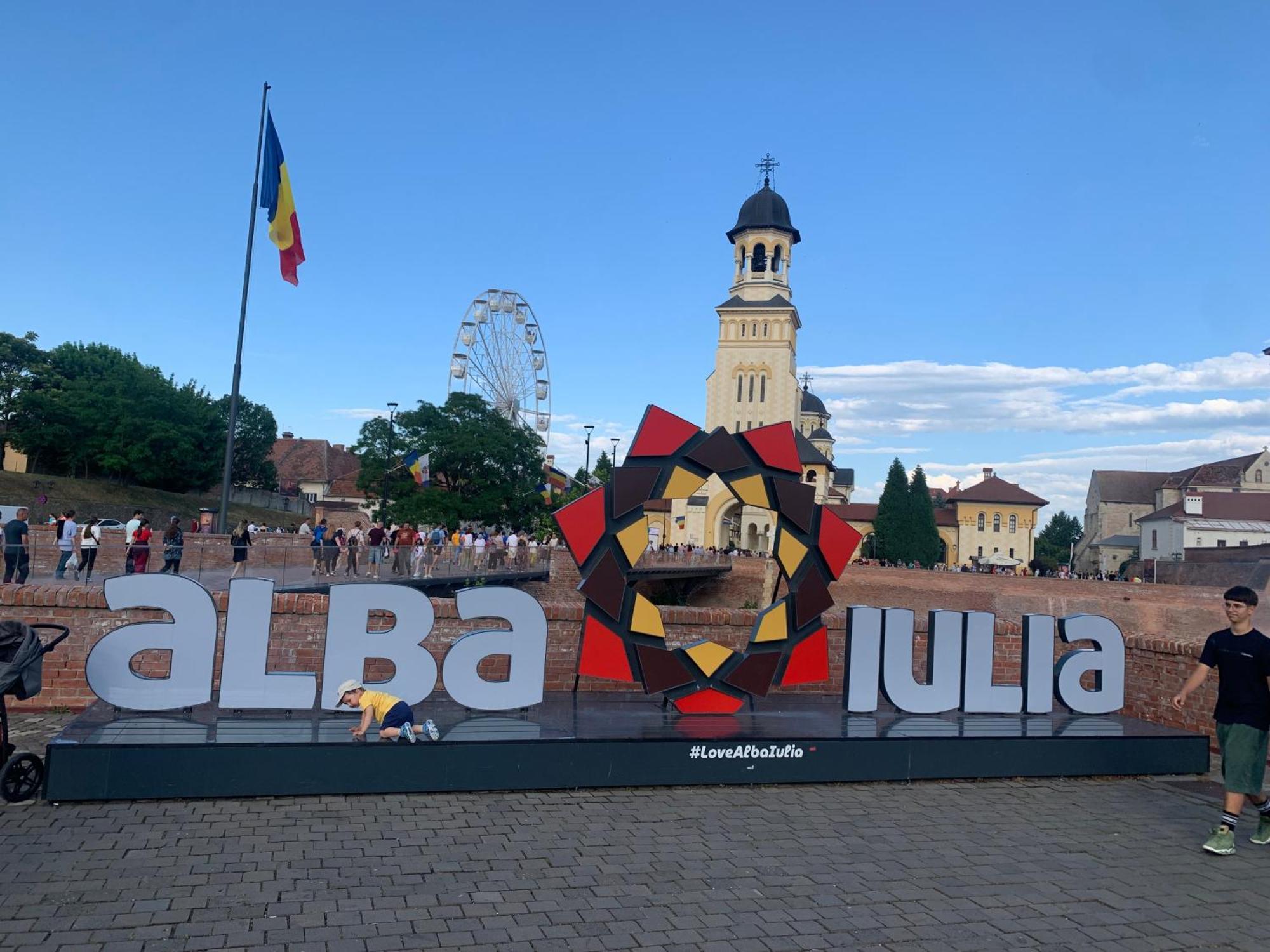 Criss Home Bulevard Alba Iulia Luaran gambar